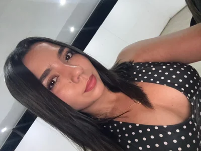 isabella_vega1 Jueves Fotka
