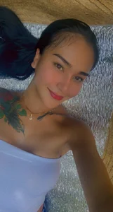 _KathalinaShemale_ Public Pic 3