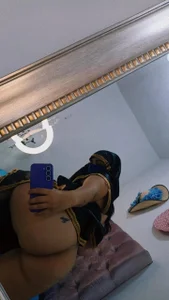 Inaya_Khalifa Do you want to play with my big hot ass?🔥 Εικόνα 4