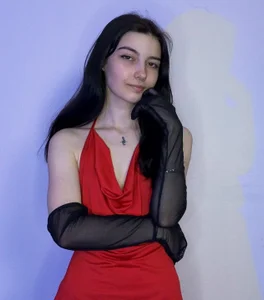 Lilian_Merf red dress💗 Immagine  4