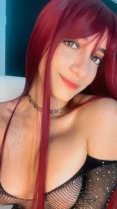 UrNewFantasy Jazmine Red ❤️ Pic 2