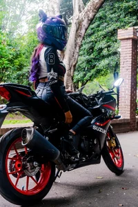 sweetfoxy_17 On my motorcycle Foto 6