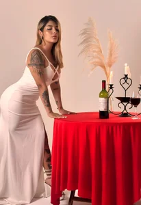 LisaMonroe_ Valentine's date🍷🔥 Bilde 3