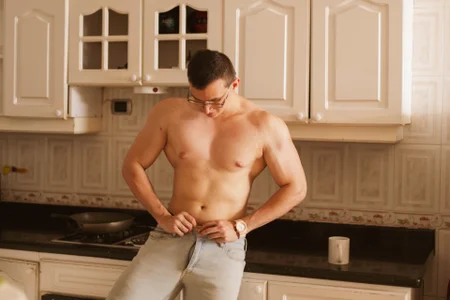 Perseo_dimou In my kitchen Pic