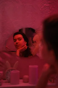 little_Teya Public Foto 5