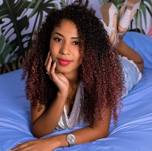 charlotteone In a skirt for you 사진 5