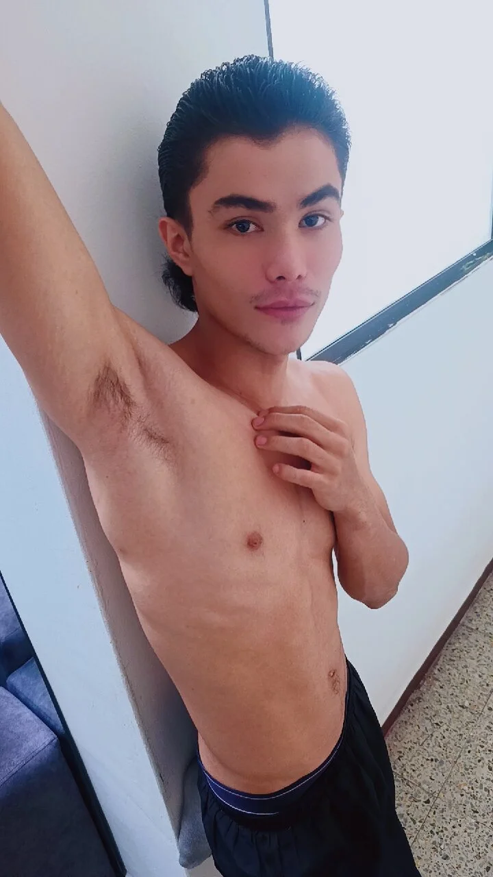 CaliBoyHeat adlı kullanıcının viral fotoğrafları:  9090