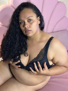 Ariana-Lux Public slika 6