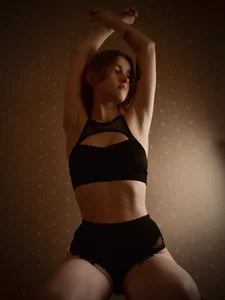 Fotos com nudez XXX de RubyBev: 3