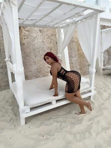 charlotte_tiller Public Pic 5