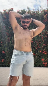 johnnyalx Pool Party Poză 6