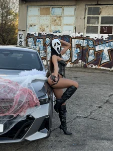 broklyne Trick, treat or take a risk ? 😈😈❌❌ Pic 5