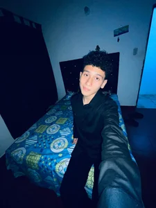 Sebas-Sanches7의 XXX 누드 사진 2개