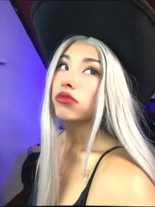 Sophie_sswng Public Pic 5