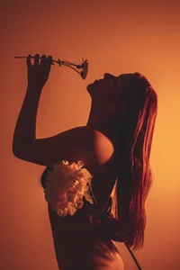 ArianaBaker Blooming in my own femininity✨❤️ 사진