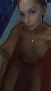 DaniDoodles420: Nudes ( фото)