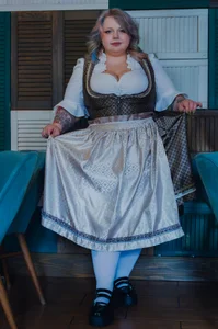 Yoki_Shizuko Hot Octoberfest 2026 Hình 4