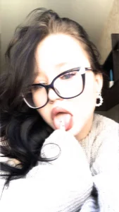 hornyprincess19 Public Pic 7