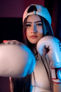 Boxing de Scarlett_Kiiss  2 Imagens