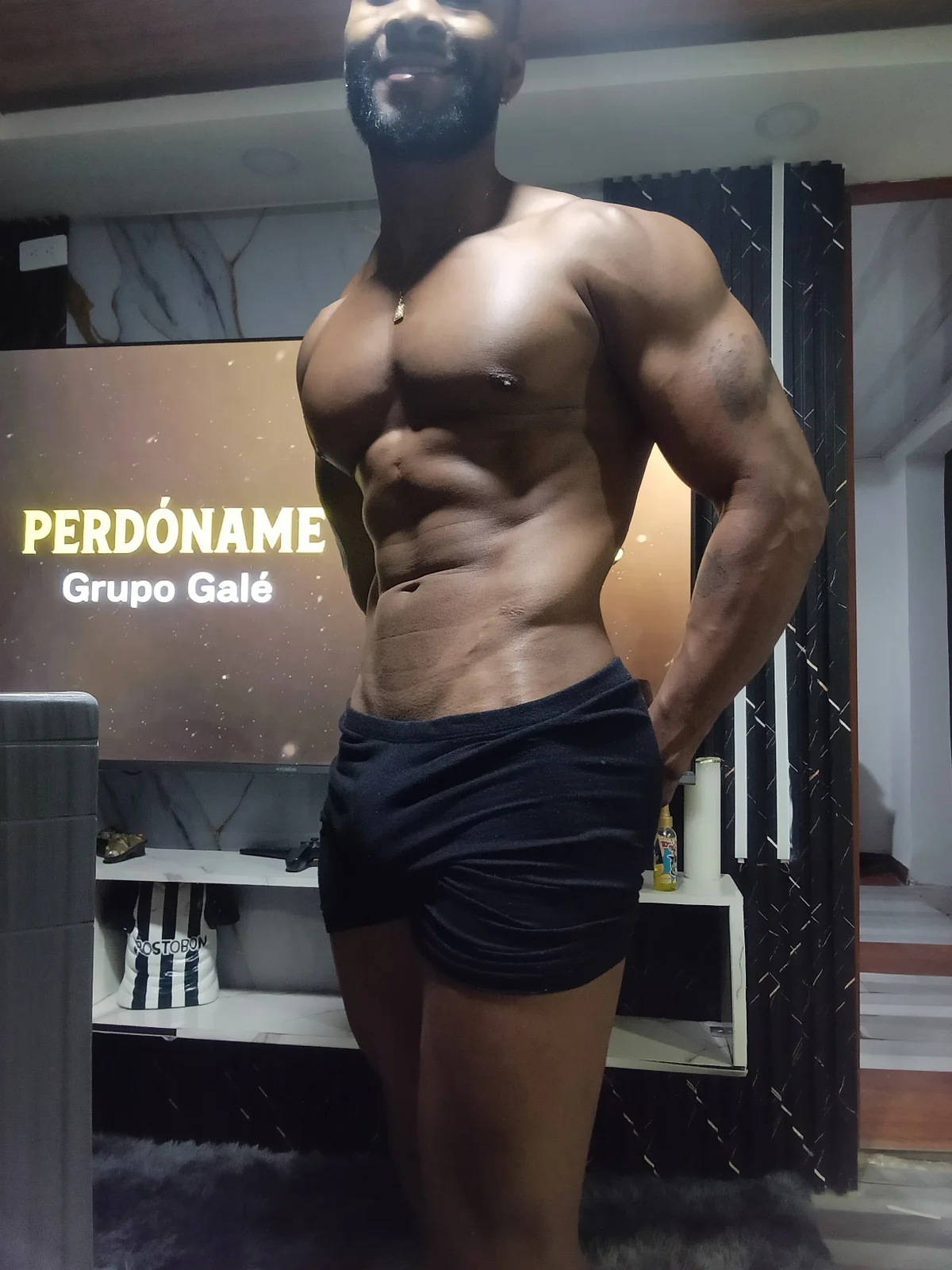Dante_Knox Trendaava kuva 5847