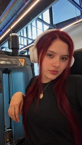 ❤️ de Red_Chantal  2 photos