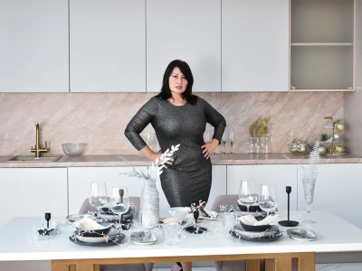 XLindaMilfX Public Pic 4