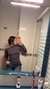 daniniescobarr kullanıcısının Mi lado travieso💋 albümü -  6 fotoğraf