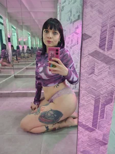 LanaGodard Look at me 🖤💦💥 Bilde