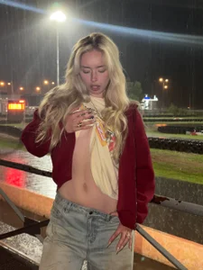 PollyLolly I am in the rain Pic 5
