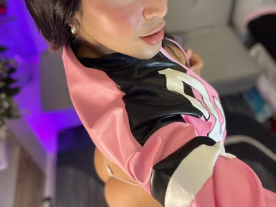 zoey-fox HEY SEXY LADY😎 Pic 3