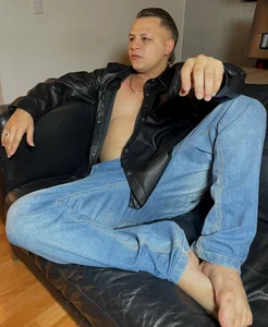 SamJoness_ Public Fotka 5