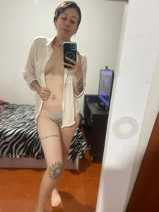 Valeriana00 white Pic 3