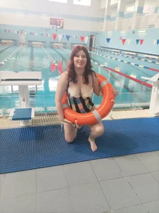 Zdjęcia AmazingTori Me in the swimming pool: 