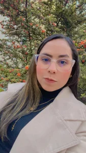 Sharon_rhodes_ Public Pic