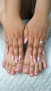 Mia_and_lexy my feet mia 🫦❤️‍🔥🍒 Foto 2