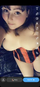 Curvy-Clare-30's photo