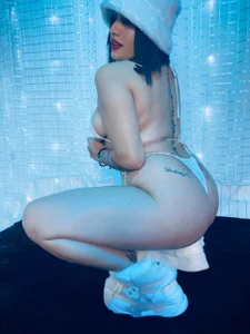 nikky_latin a sexy and hot girl Hình 8