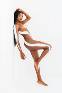 nahomyyyyy paint body Pic