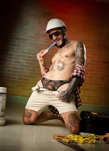 dilan_scootk_ Look at me as a passionate construction worker. Pic 3