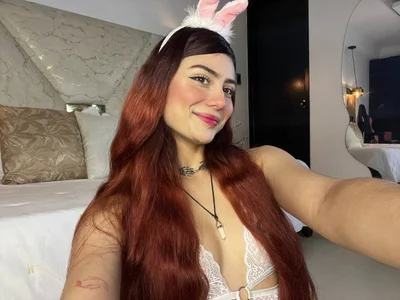 Doll_kira_ “Pay attention… I reward the bold ones 😈” Pic 2