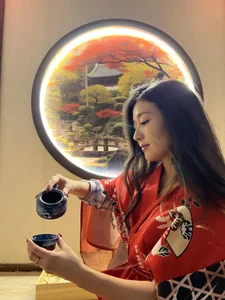 HannaRosie_ Public Pic 4