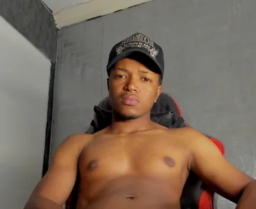 stivenn_boy: STIVEN ( фото)