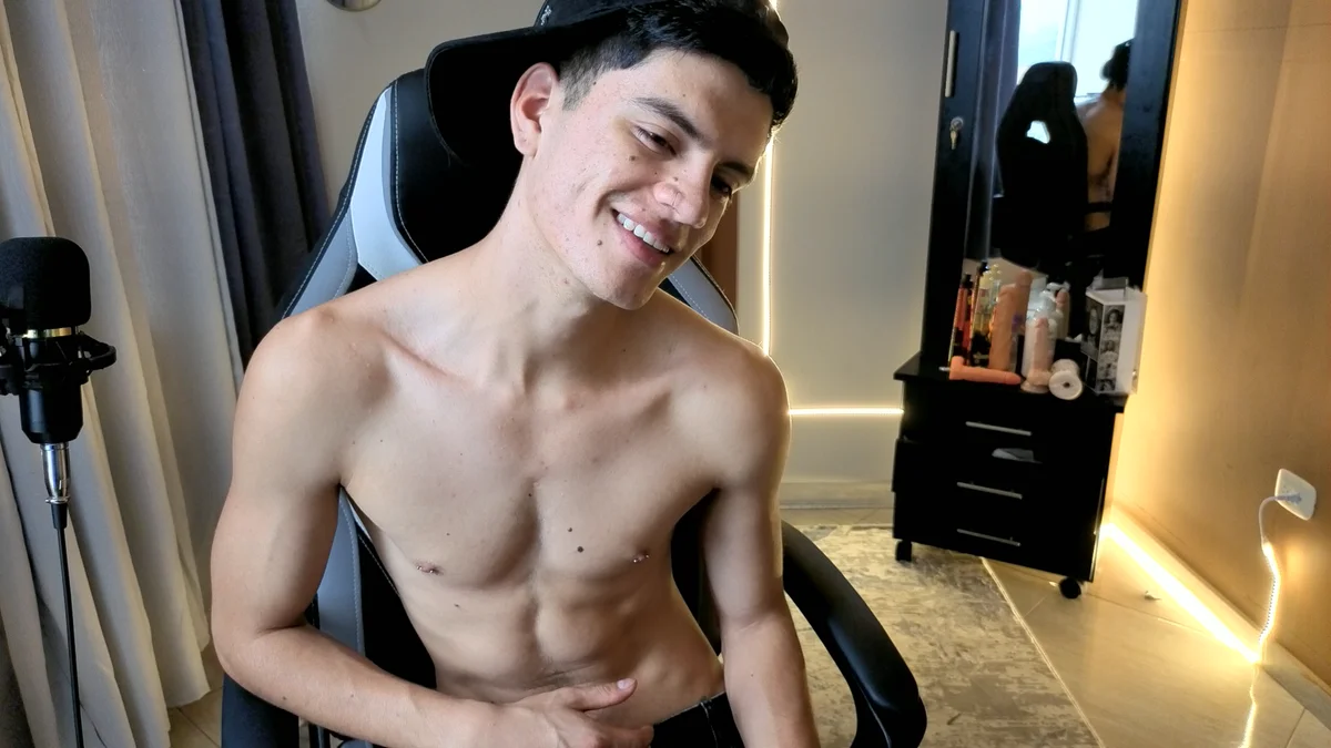 Foto em tendência de LeoTease 1291