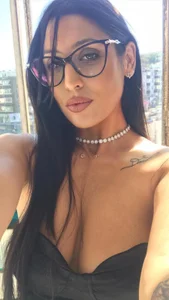 DesiMissy Come say HI 🥰 Foto