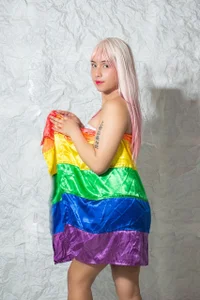 nicki_snow happy pride and Log live love🏳‍🌈🌈 Pic