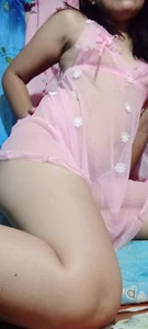 pussylicous Public Foto 4