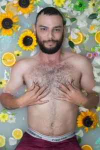 juan_bigdickwet for you 😈 Bild 2