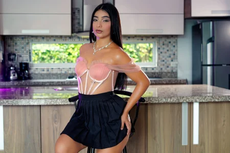 MeganCruzGB Your naughty princess 👑 Immagine  4