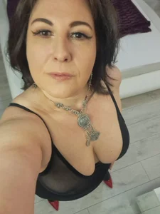 Arya_Eve Public Pic 6