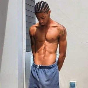 Public de BlackBullTitus  3 photos